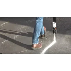 Rust-Oleum 17 oz. Aerosol Can Industrial Choice M1600 System Solvent-Based Precision Line Marking Paint - Flat White (12/Carton)