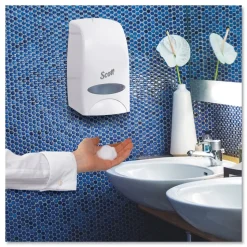 Scott 1,000 mL Antimicrobial Foam Skin Cleanser Refill - Fresh Scent