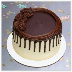 SCT 14 in. Diameter Bright White Paper Cake Circles - White (100/Carton)