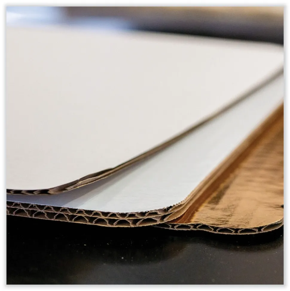 SCT Single Wall Pad Paper 25.5 in. x 17.5 in. Bakery Bright White Cake Pad - White (50/Carton)