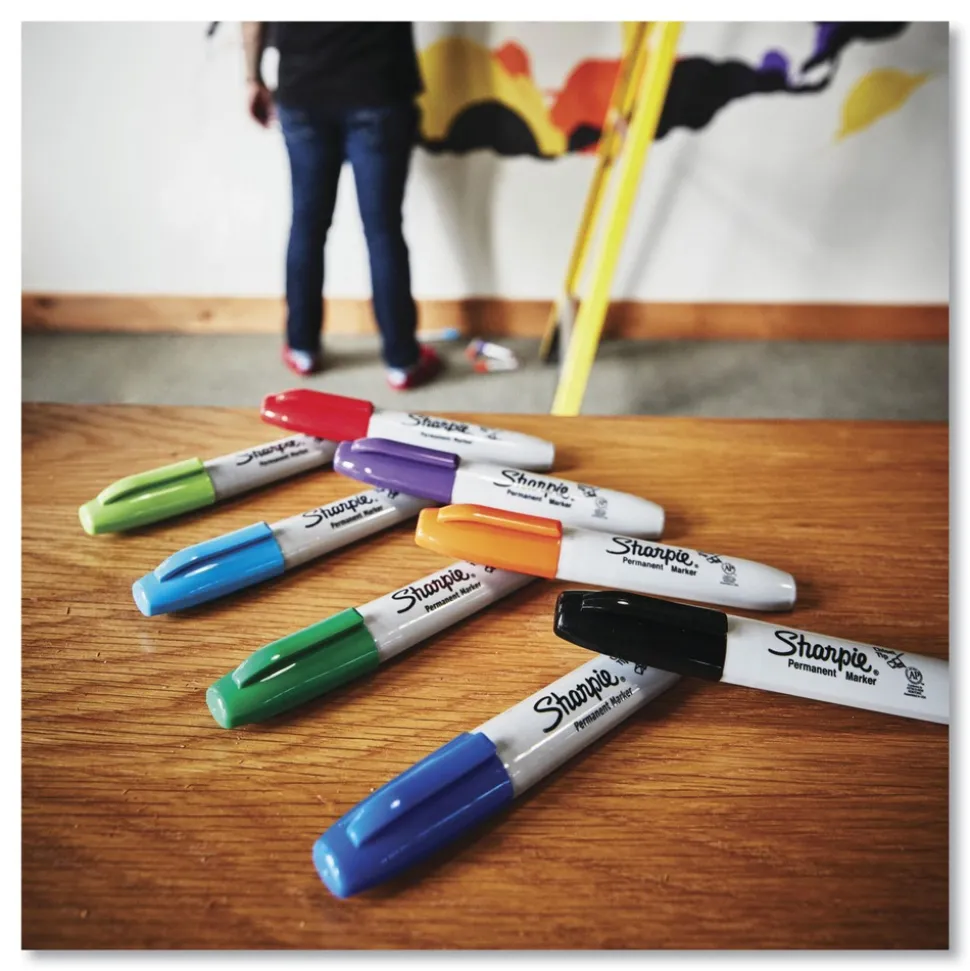 Sharpie Medium Chisel Tip Permanent Marker - Black (1-Dozen)