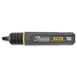 Sharpie Pro Broad Chisel Tip Permanent Marker - Black (1-Dozen)