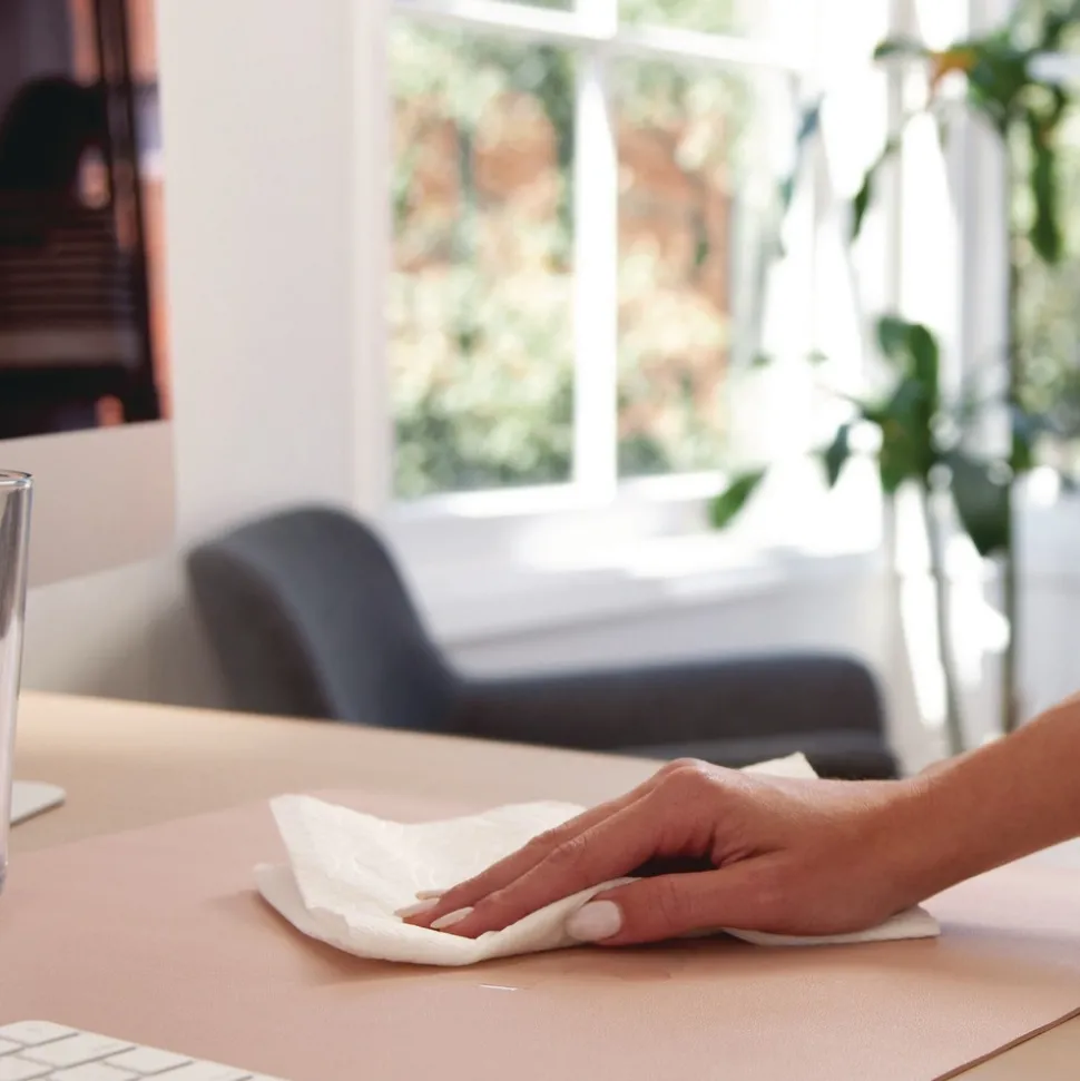 Smead 31.5 in. x 15.7 in. Vegan Leather Desk Pads - Light Pink