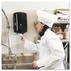 Tork Centerfeed 7.6 x 11.8 2-Ply Hand Towel - White (6/Carton)