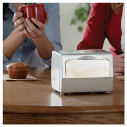 Tork D820 1-Ply 13 in. x 12 in. Advanced Soft Minifold Dispenser Napkins White (6000/Carton)