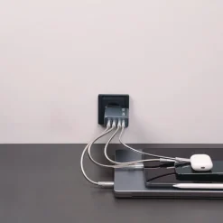 Verbatim 100 Watts 4-Port GaN Wall Charger - Black/Gray