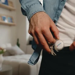 Verbatim My Finder Bluetooth Coin Tracker for Apple iOS - Black/White (2/Pack)