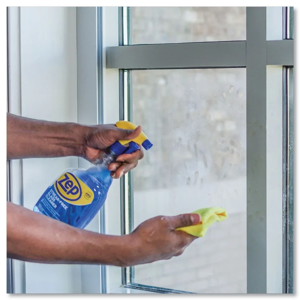 Zep Commercial 32 oz. Spray Bottle Streak-Free Glass Cleaner - Pleasant Scent (12/Carton)